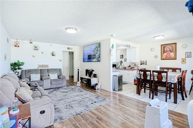 1400 W Warner # 46, Santa Ana