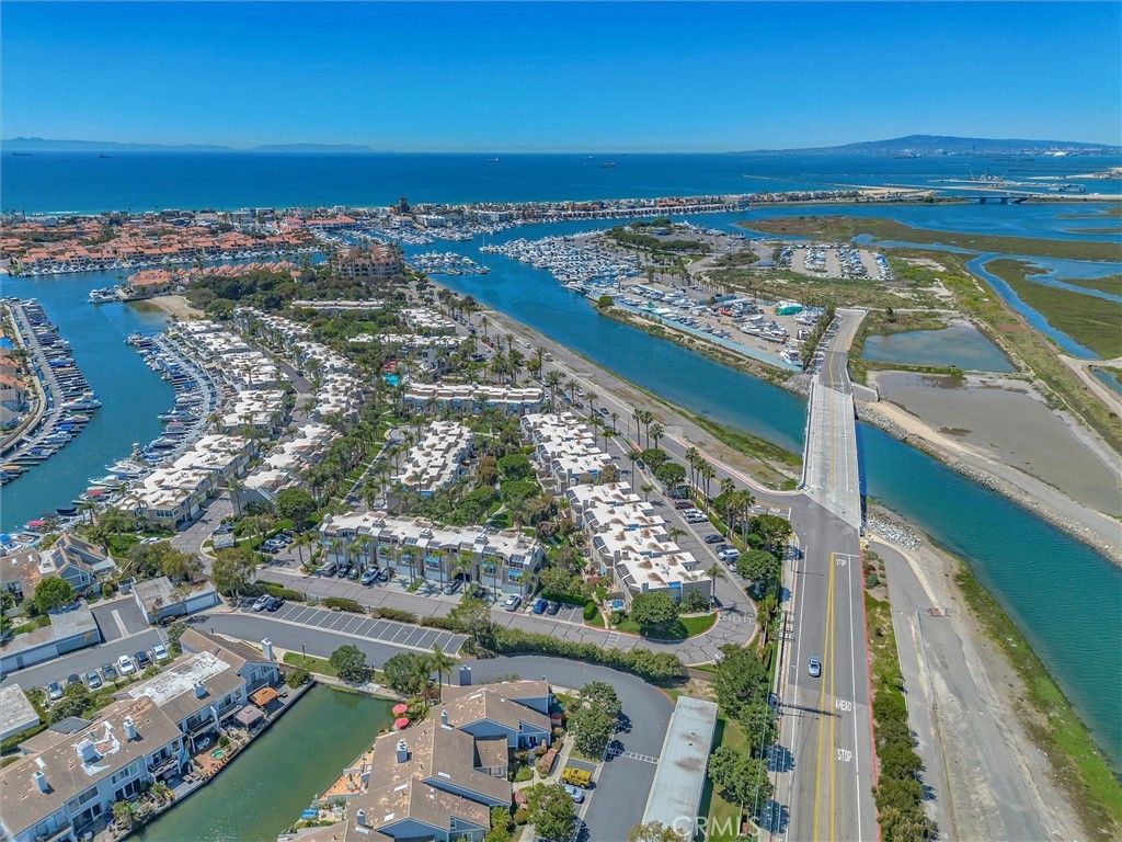 3393 Tempe, Huntington Beach