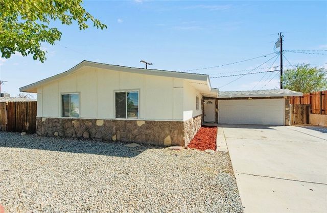 15105 Condor, Victorville