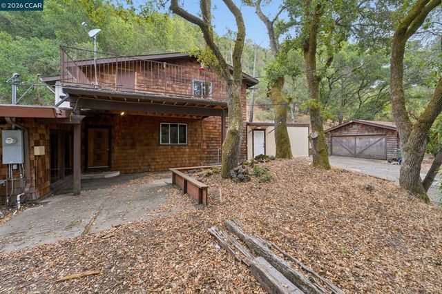 3471 Springhill Rd, Lafayette