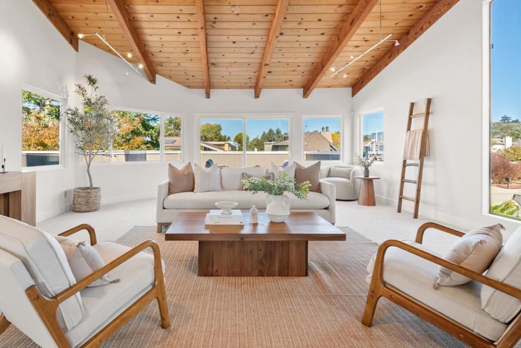 230 Via Novella, Aptos