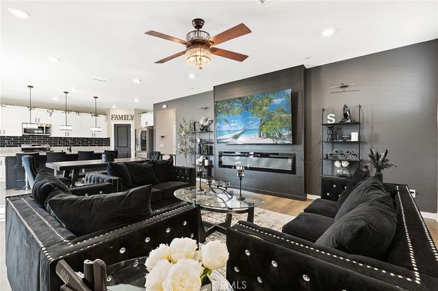 34510 Coconut Circle, Winchester