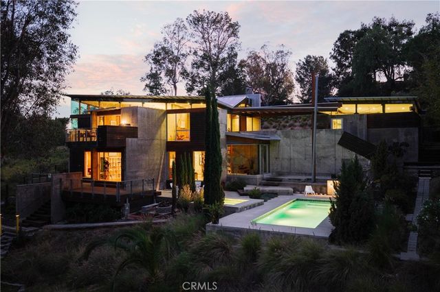 2231 Foothill Boulevard, North Tustin