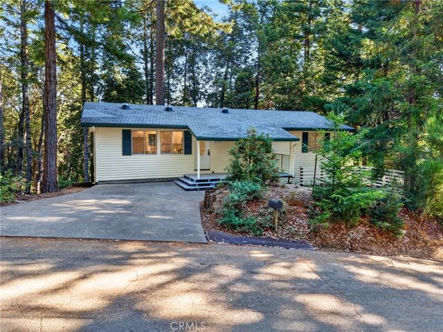 27171 Bear, Willits