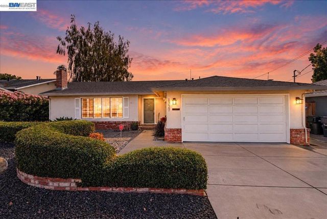 1327 Columbus Ave, Livermore
