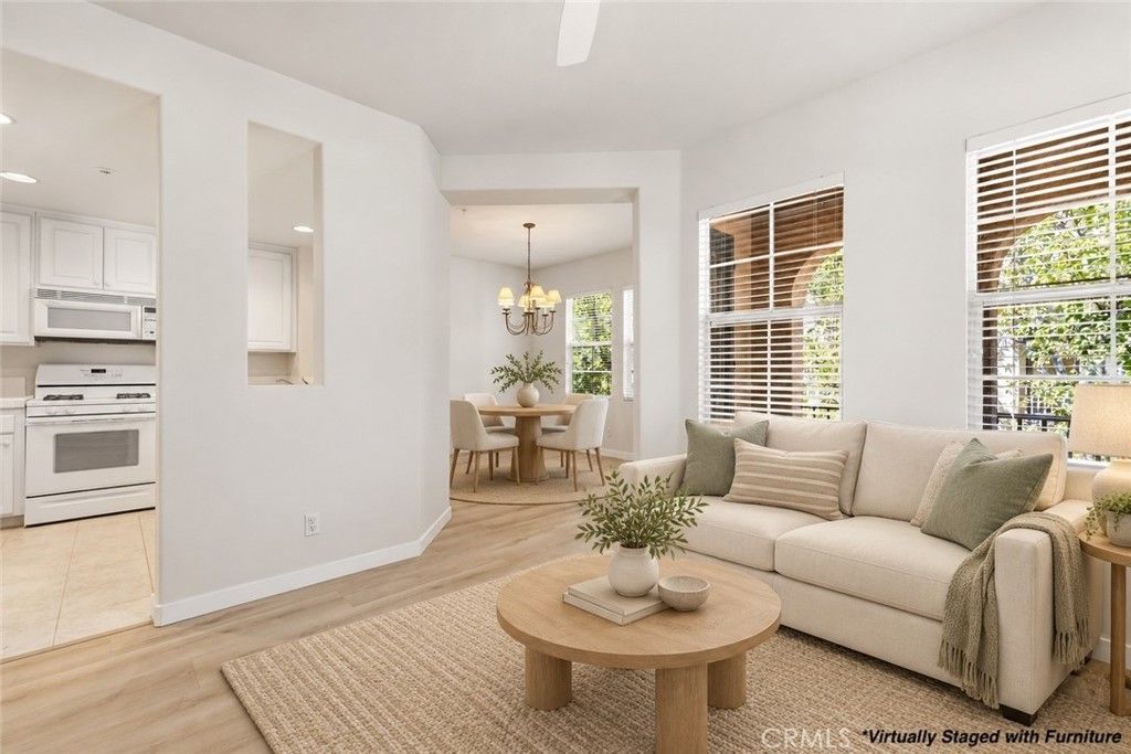 28157 Ashbrook, Valencia