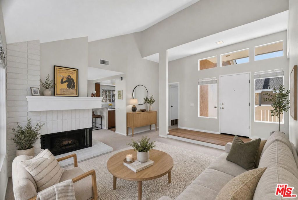 163 Greenfield, Irvine