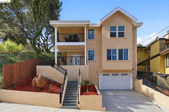 6105 Oakdale Ave, Oakland