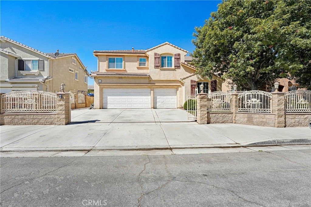 43903 Spring, Lancaster