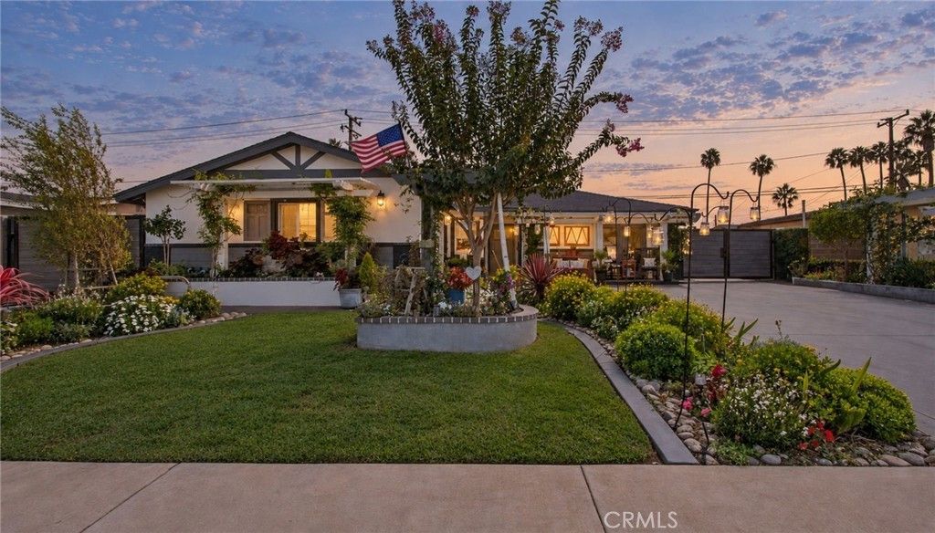 8172 Kiner, Huntington Beach