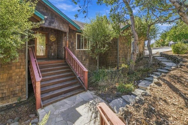 1086 Hillcrest, Cambria