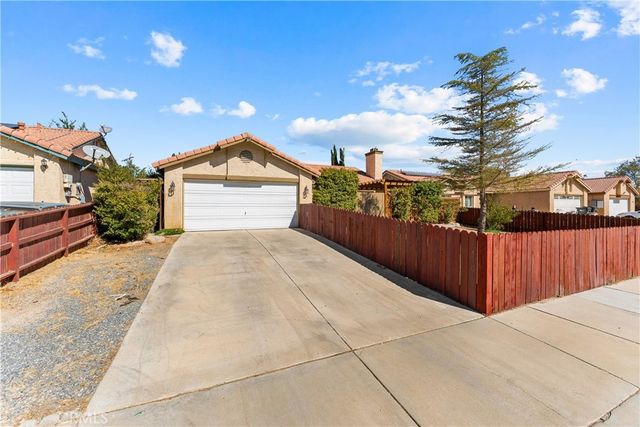 3331 Kellie Ave, Rosamond