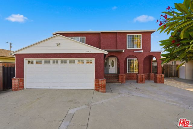 15513 S Tarrant Avenue, Compton