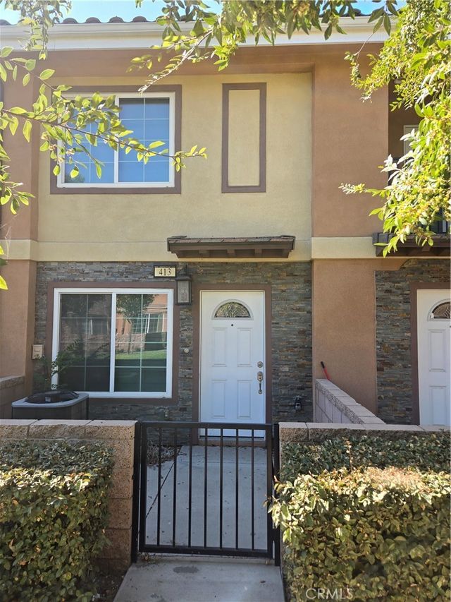 16408 Valencia, Fontana