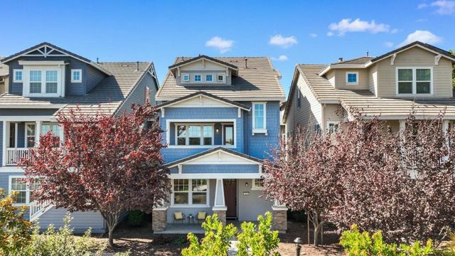 3818 Pyramid Way, Mountain View