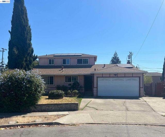 460 Coelho Ct, Milpitas