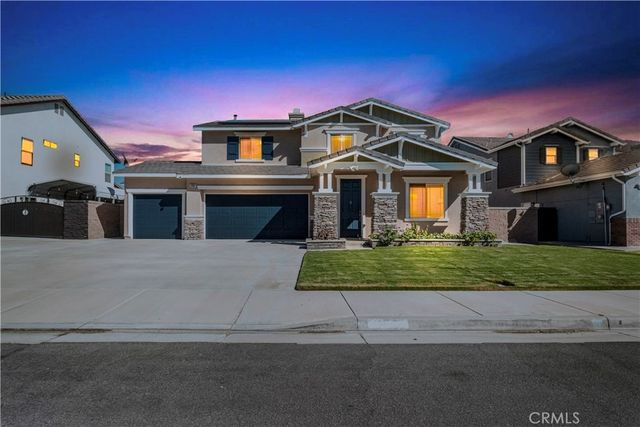 12947 Oakdale, Corona