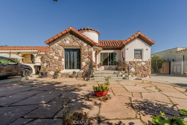 1539 W 94th Place, Los Angeles