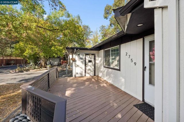 2759 Warner Ln, Pleasant Hill