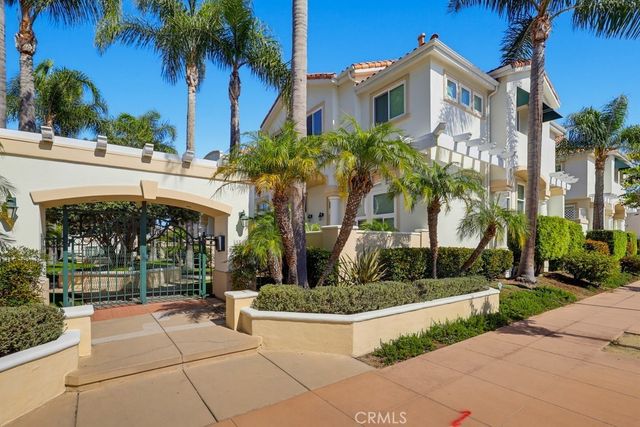 1516 Cravens # 13, Torrance