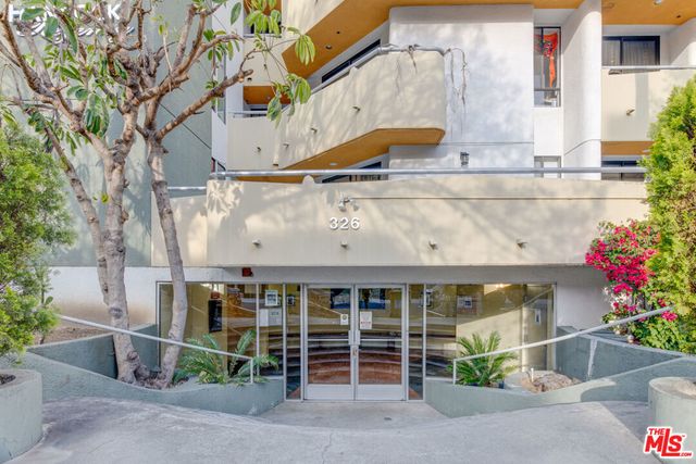 326 Westminster Avenue # 404, Los Angeles