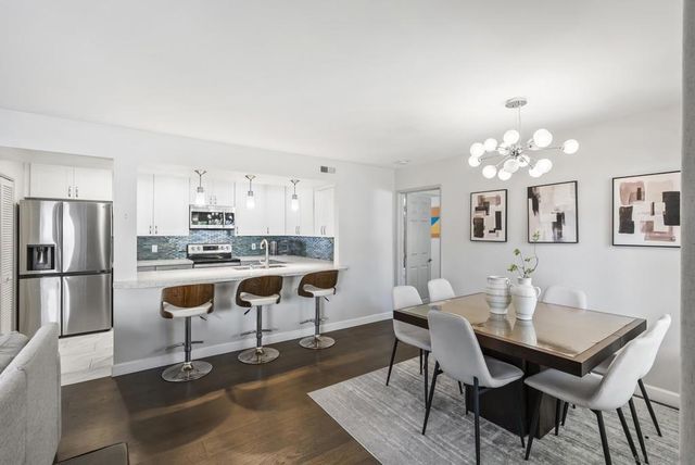 4080 Rosenda Ct # 210, San Diego