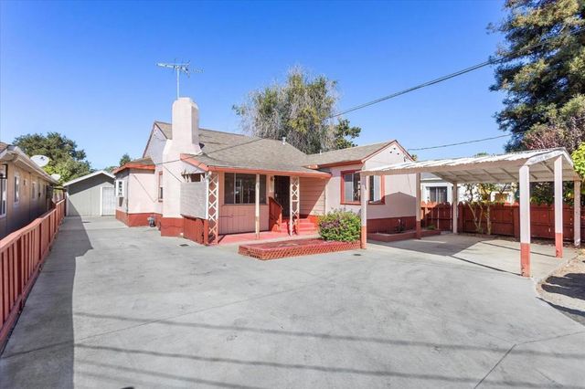 265 4th Avenue, Redwood City