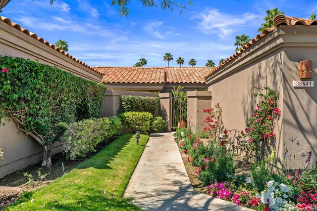 38641 Nasturtium Way, Palm Desert