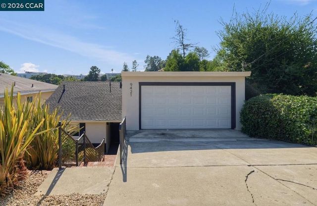 9421 Castlewood Street, Oakland