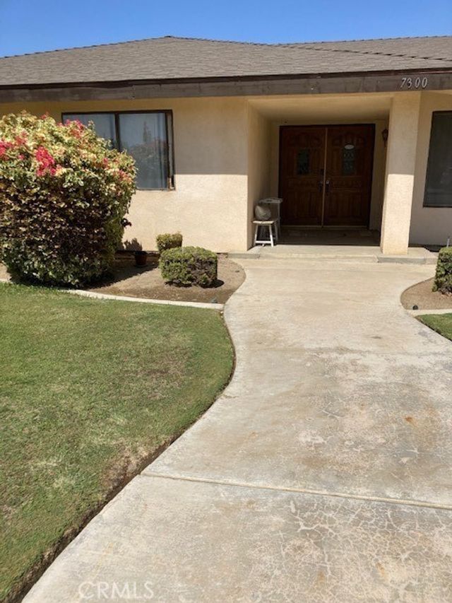 7300 Olive, Bakersfield