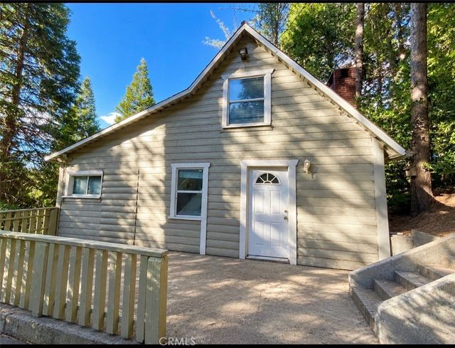 22728 Ponderosa, Crestline
