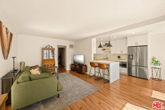 2621 Centinela Avenue # 17, Santa Monica