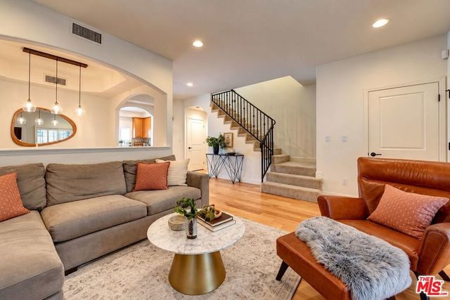 14544 Margate Street # 4, Sherman Oaks