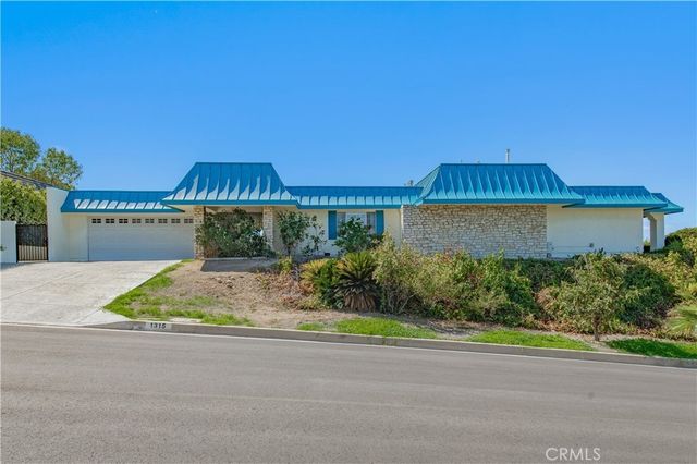 1315 S Golden Vista Drive, West Covina