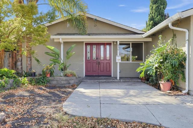 850 Lakebird Drive, Sunnyvale