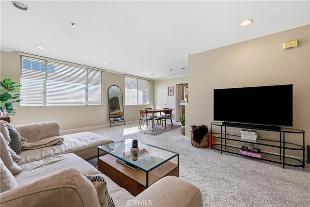 4501 Cedros Avenue # 330, Sherman Oaks