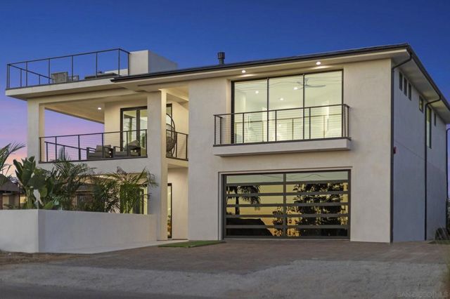 3794 Highland, Carlsbad