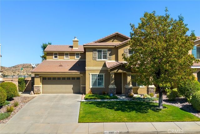 2307 Cornflower Way, Palmdale