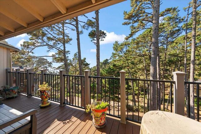 250 Forest Ridge # 70, Monterey