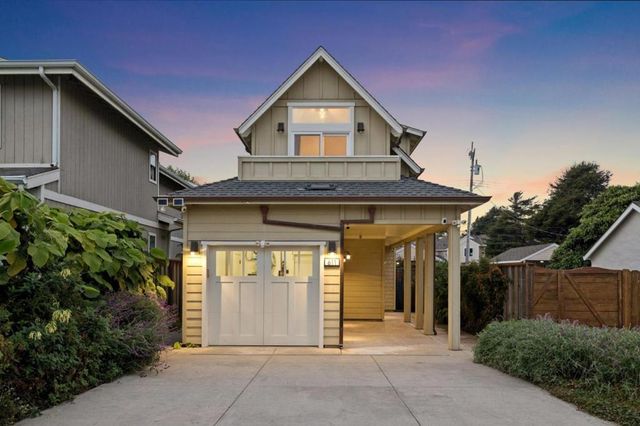 611 Myrtle Street, Half Moon Bay