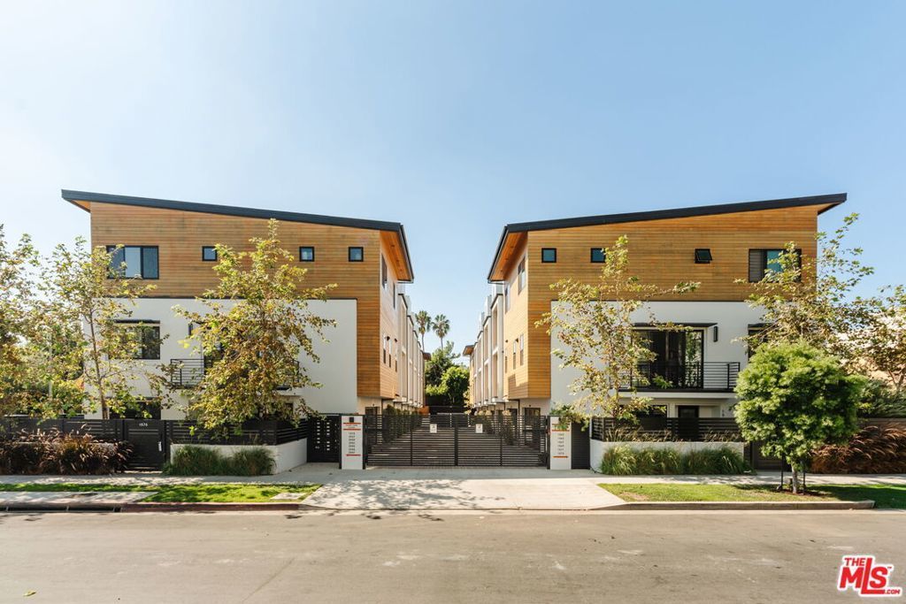 1563 Hi Point Street, Los Angeles