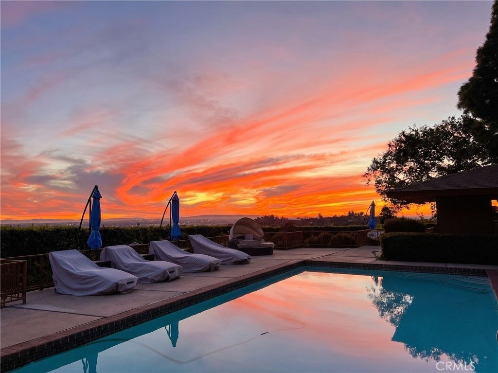 540 Reposado Drive, La Habra Heights