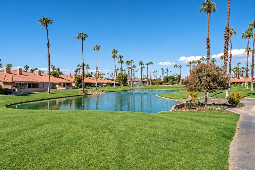 199 Camino Arroyo S, Palm Desert
