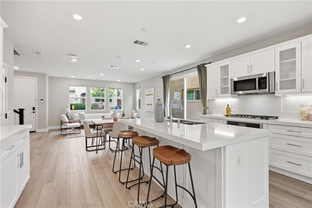 10710 Audrey Way, San Diego