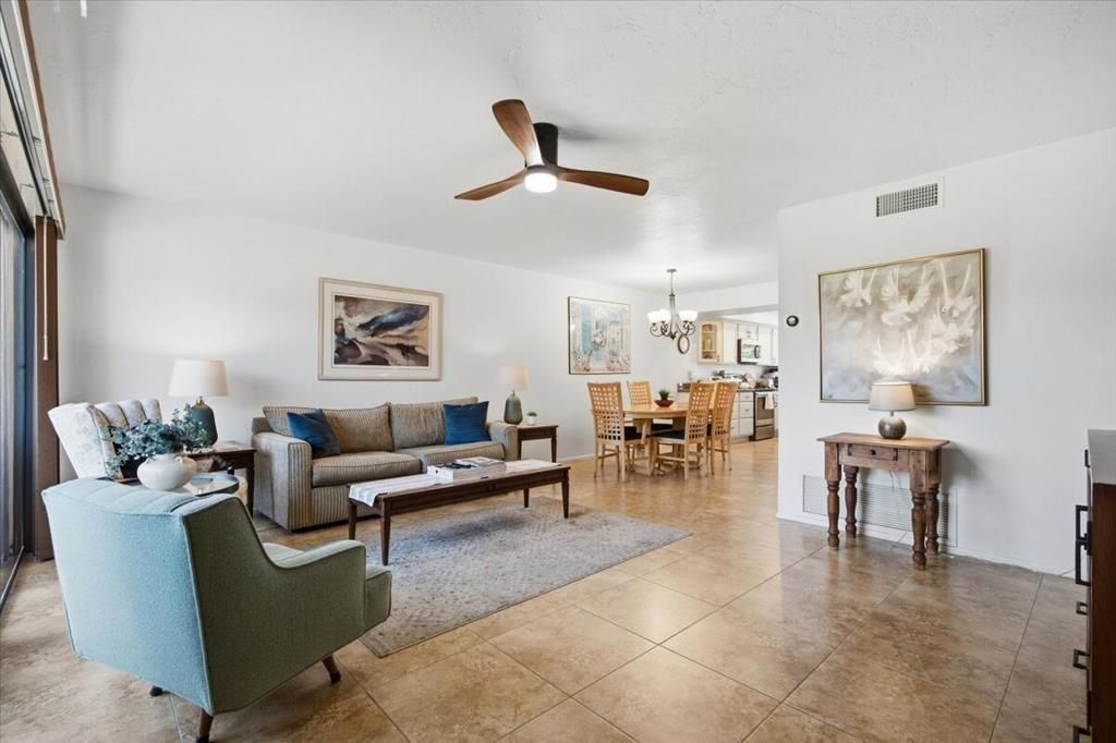 5794 Los Coyotes Drive, Palm Springs