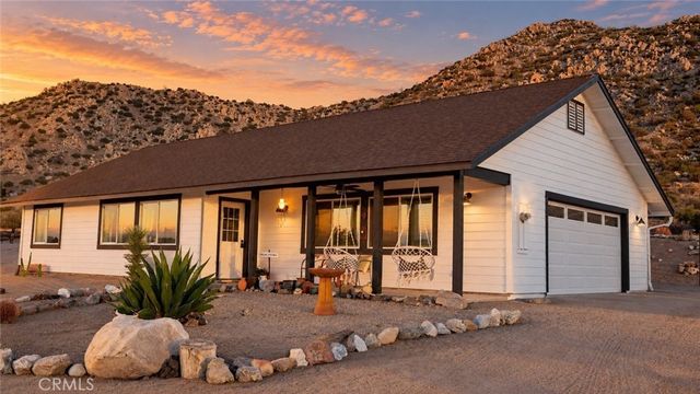 5634 Red Ryder Road, Pioneertown