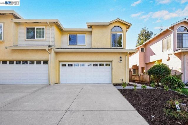 5008 Crandallwood Dr, Fremont