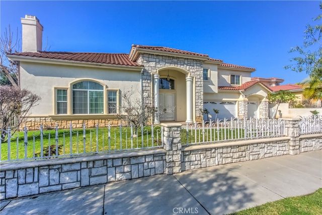 289 S Walnut Grove, San Gabriel