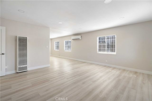 12506 S Mona, Compton