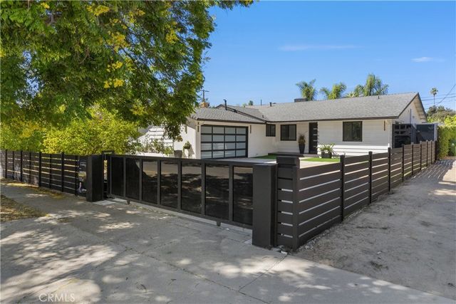 7839 Sausalito, West Hills